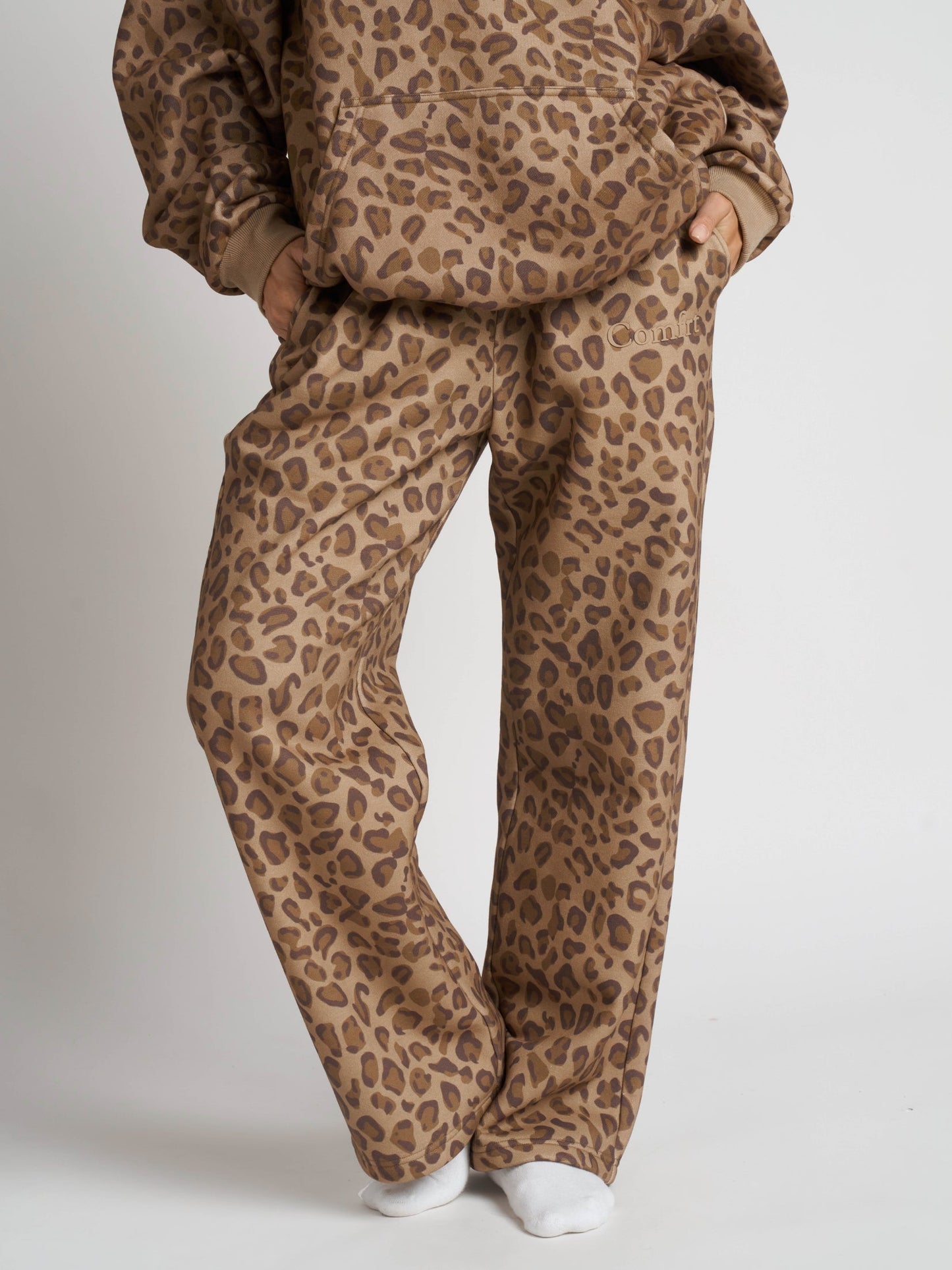 Minimalist Straight Leg Sweatpants - Pre-Order