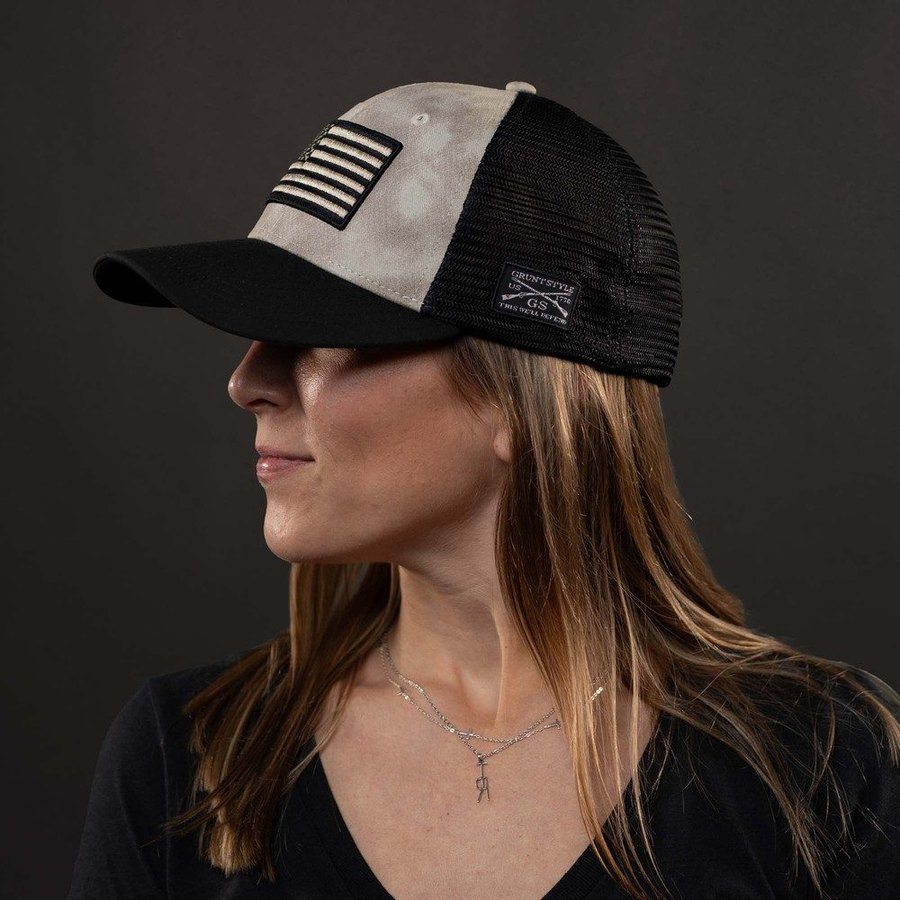 Embroidered American Flag Mesh Hat - Sand Wash