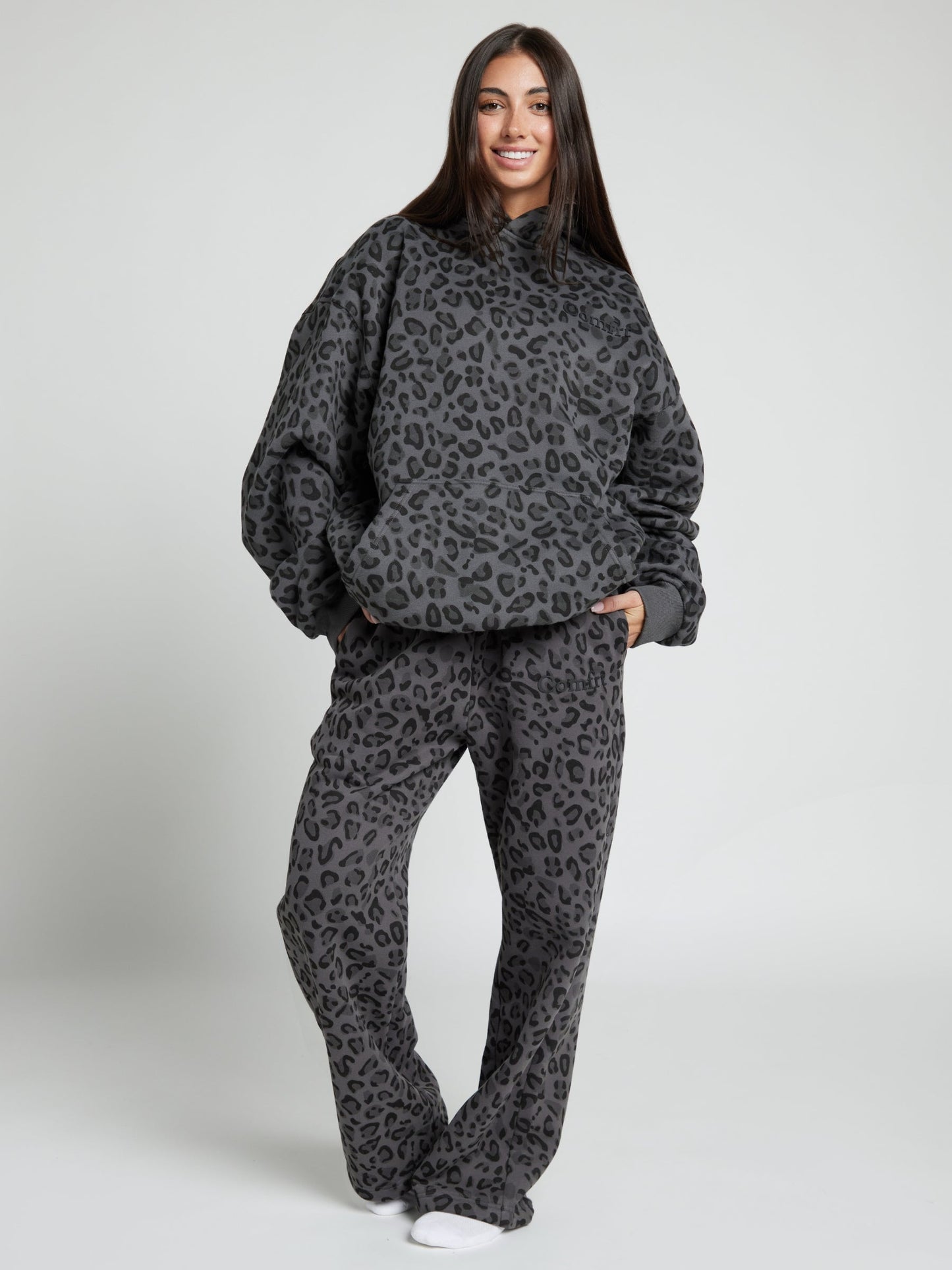 Minimalist Straight Leg Sweatpants